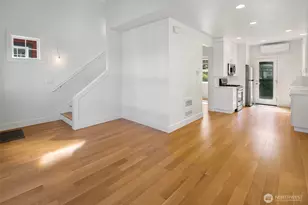 2211 NW 60th St, Seattle, WA 98107 - Photo 11
