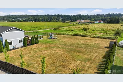 10327 67th Avenue NE #B, Marysville, WA 98270 - Photo 39