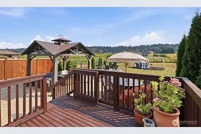 10327 67th Avenue NE #B, Marysville, WA 98270 - Photo 27
