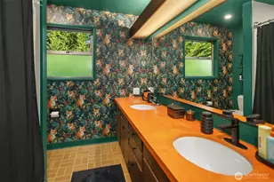 10619 Sand Point Way NE, Seattle, WA 98125 - Photo 11