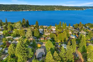 10619 Sand Point Way NE, Seattle, WA 98125 - Photo 21