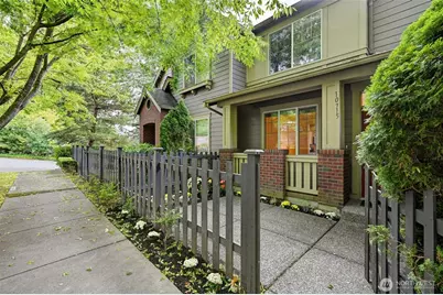 10715 Ross Road #C, Bothell, WA 98011 - Photo 3