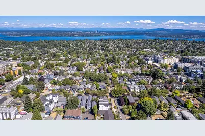 1613 21st Avenue #B, Seattle, WA 98122 - Photo 29