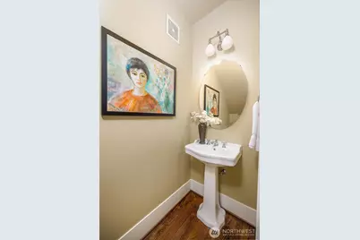1613 21st Avenue #B, Seattle, WA 98122 - Photo 13