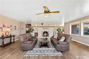 3131 35th St NE, East Wenatchee, WA 98802 - Photo 7