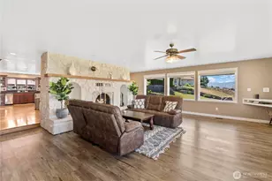3131 35th St NE, East Wenatchee, WA 98802 - Photo 9