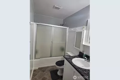 2000 E Highland Avenue, Mount Vernon, WA 98273 - Photo 11