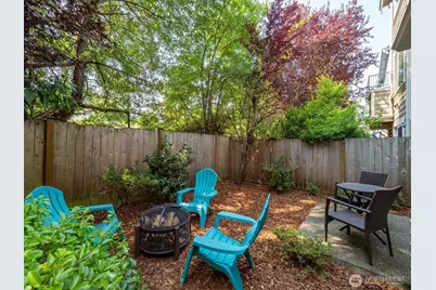 641 NW Market Street #A, Seattle, WA 98107 - Photo 25
