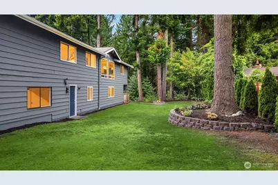 310 Skyline Drive, Edmonds, WA 98020 - Photo 33