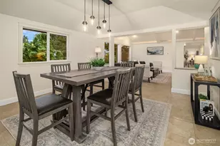 310 Skyline Dr, Edmonds, WA 98020 - Photo 13