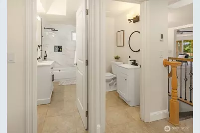 310 Skyline Drive, Edmonds, WA 98020 - Photo 17