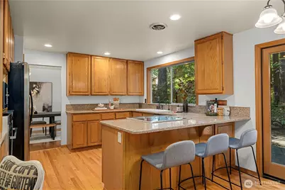 25327 236th Court SE, Maple Valley, WA 98038 - Photo 9