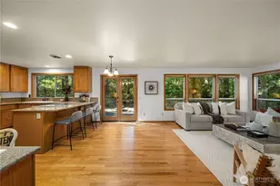 25327 236th Ct SE, Maple Valley, WA 98038 - Photo 11