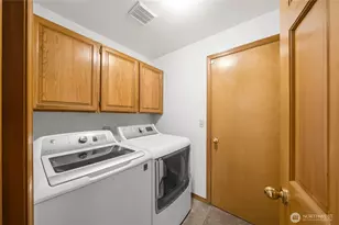 25327 236th Ct SE, Maple Valley, WA 98038 - Photo 25