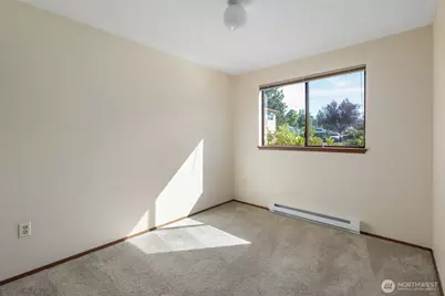 325 NE Kettle Street #105, Oak Harbor, WA 98277 - Photo 15
