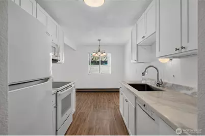 11535 Greenwood Avenue N #301, Seattle, WA 98133 - Photo 5