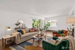 11535 Greenwood Ave N, Seattle, WA 98133 - Photo 3