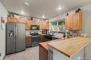 22329 Glenview Ct SE, Yelm, WA 98597 - Photo 11