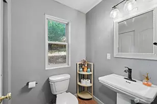 22329 Glenview Ct SE, Yelm, WA 98597 - Photo 15