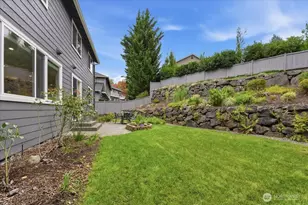 25303 NE 3rd Pl, Sammamish, WA 98074 - Photo 25