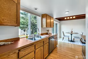3912 W 4th St, Anacortes, WA 98221 - Photo 13