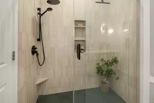 524 12th Ave E, Seattle, WA 98102 - Photo 25