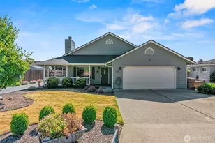 2426 38th Ave, Longview, WA 98632 - Photo 1