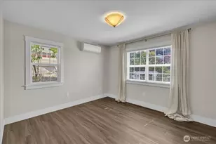 126 NW 50th St, Seattle, WA 98107 - Photo 13
