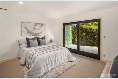 118 Highland Drive, Seattle, WA 98109 - Photo 29