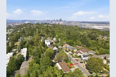 5247 21st Avenue SW, Seattle, WA 98106 - Photo 33