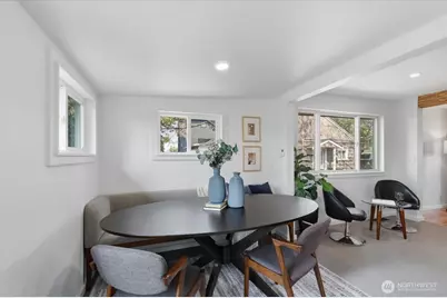 5247 21st Avenue SW, Seattle, WA 98106 - Photo 9