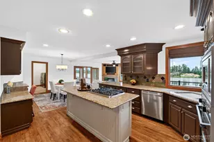 2821 211th Ave E, Lake Tapps, WA 98391 - Photo 9