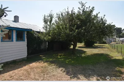 434 NE North Avenue, Wilbur, WA 99158 - Photo 31
