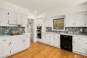 1114 2nd Ave N, Seattle, WA 98109 - Photo 13