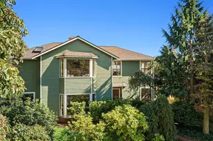 1114 2nd Ave N, Seattle, WA 98109 - Photo 3