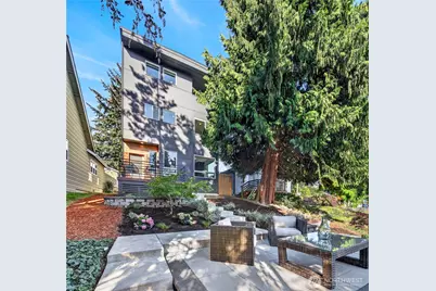 7707 18th Avenue SW, Seattle, WA 98106 - Photo 1