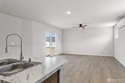 427 Pear Drive, Tieton, WA 98947 - Photo 11