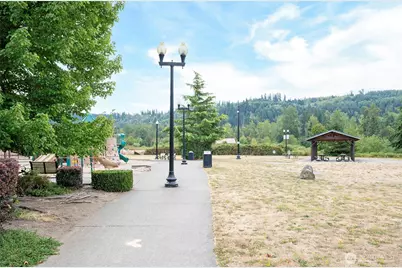 110 Alder Street E, Eatonville, WA 98328 - Photo 23