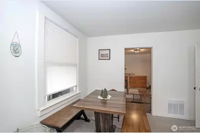 110 Alder Street E, Eatonville, WA 98328 - Photo 9
