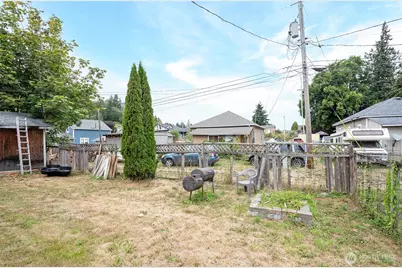 110 Alder Street E, Eatonville, WA 98328 - Photo 21