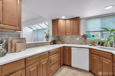 15175 Sunwood Blvd #DD12, Tukwila, WA 98188 - Photo 21