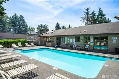 15175 Sunwood Blvd #DD12, Tukwila, WA 98188 - Photo 5