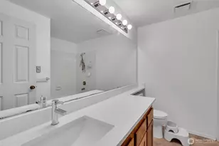 15175 Sunwood Blvd, Tukwila, WA 98188 - Photo 15