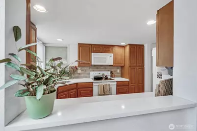 15175 Sunwood Blvd #DD12, Tukwila, WA 98188 - Photo 23