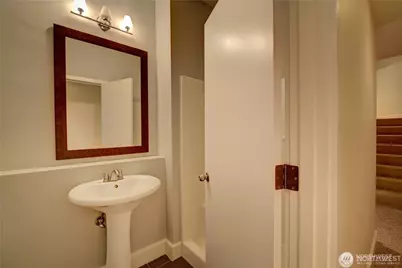 9425 110th Place NE, Kirkland, WA 98033 - Photo 11