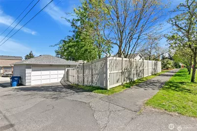 4904 S Andover Street, Seattle, WA 98116 - Photo 37