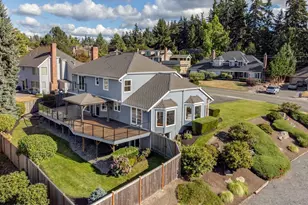 5927 Chennault Beach Dr, Mukilteo, WA 98275 - Photo 3