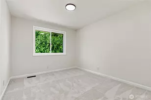9126 NE 151st St, Bothell, WA 98011 - Photo 27