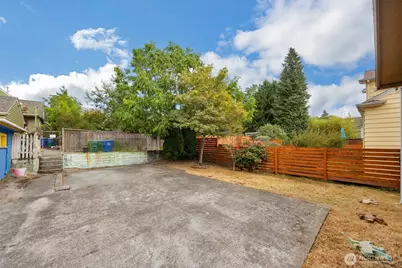 536 N 73rd Street, Seattle, WA 98103 - Photo 23