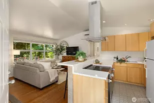 1574 NE Park View Dr, Bainbridge Island, WA 98110 - Photo 3